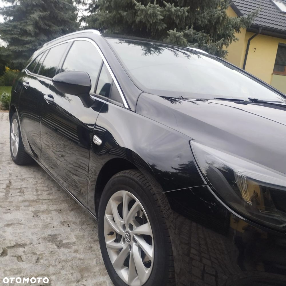 Opel Astra - 11