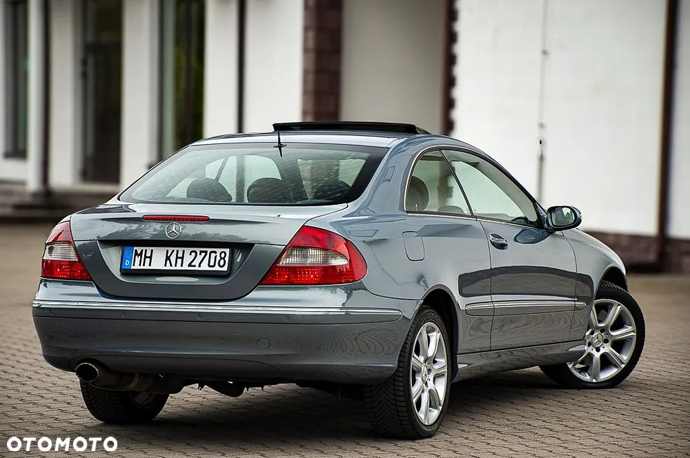 Mercedes-Benz CLK 320 CDI 7G-TRONIC Avantgarde - 12