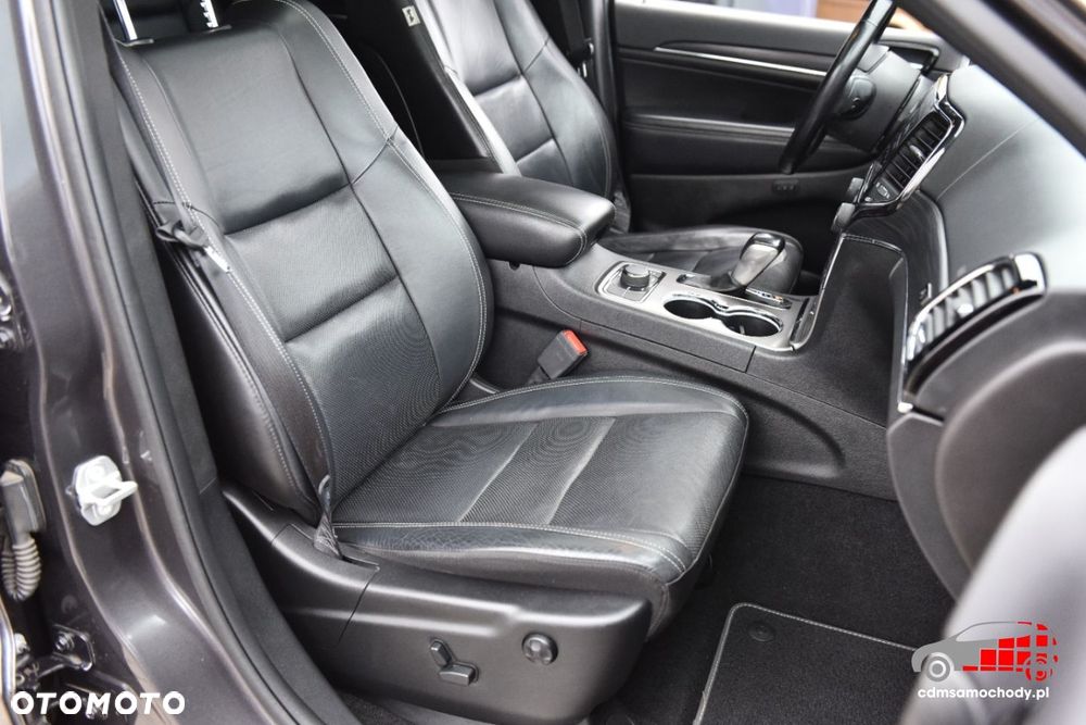 Jeep Grand Cherokee - 20