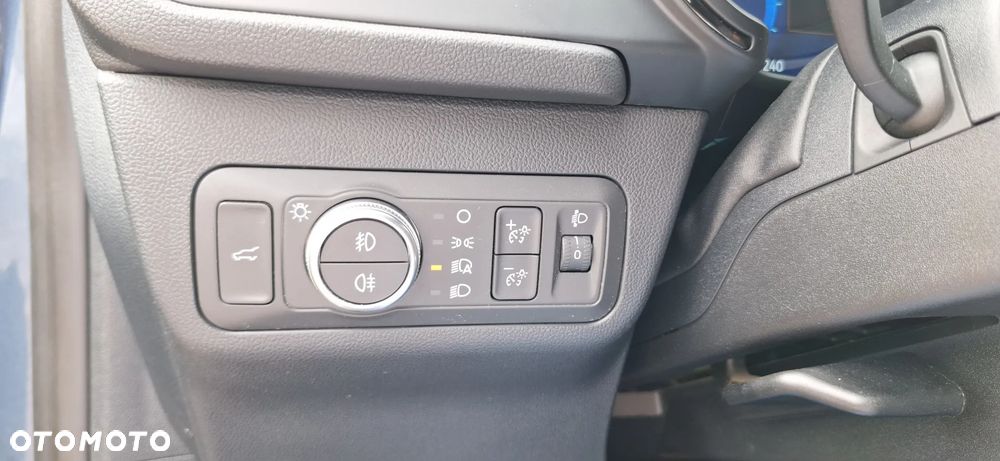 Ford Kuga 1.5 EcoBoost FWD ST-Line X - 18
