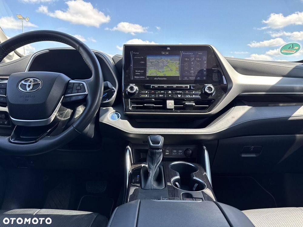 Toyota Highlander - 12
