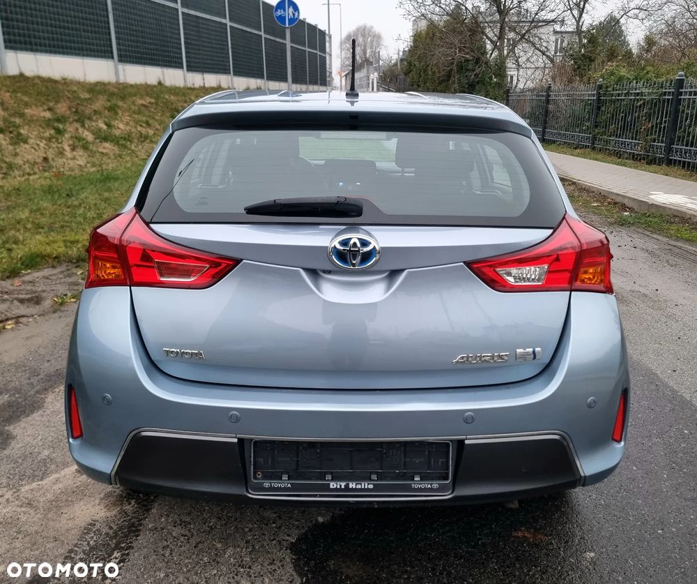 Toyota Auris 1.8 Hybrid Executive - 6