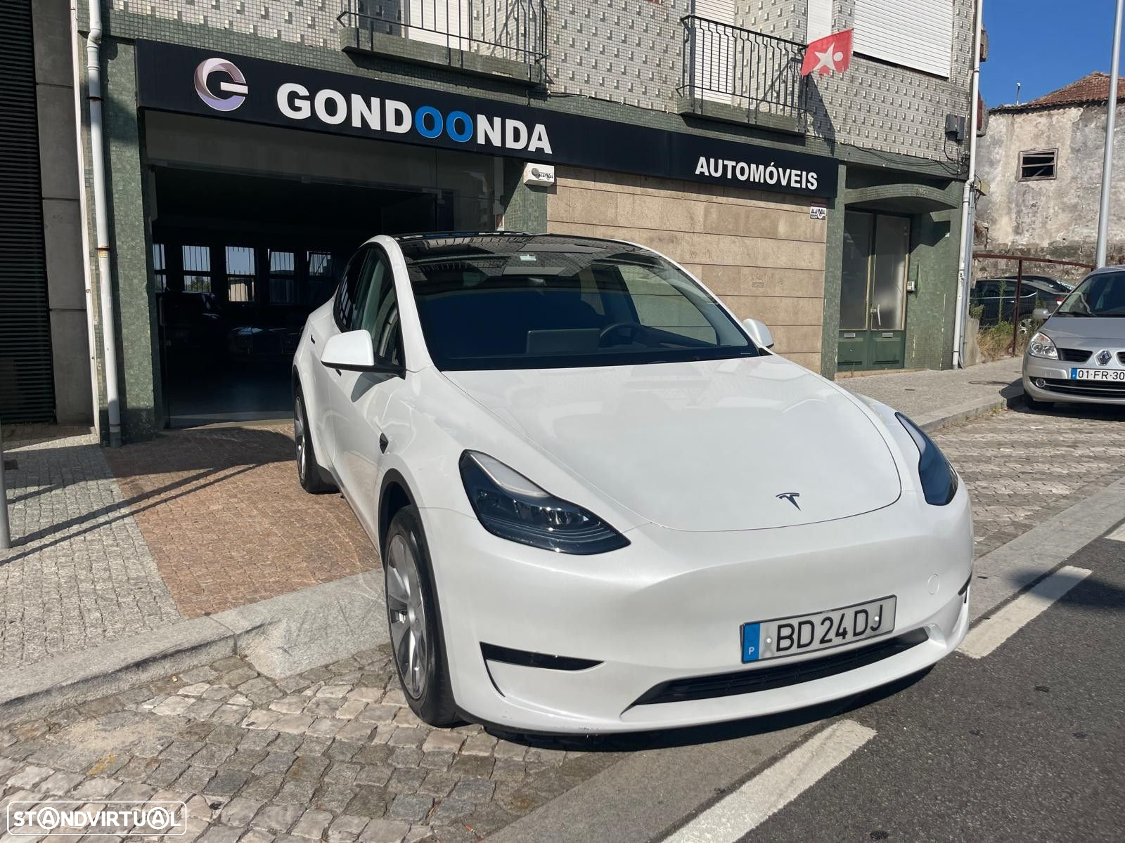 Tesla Model Y Tração Traseira - 4
