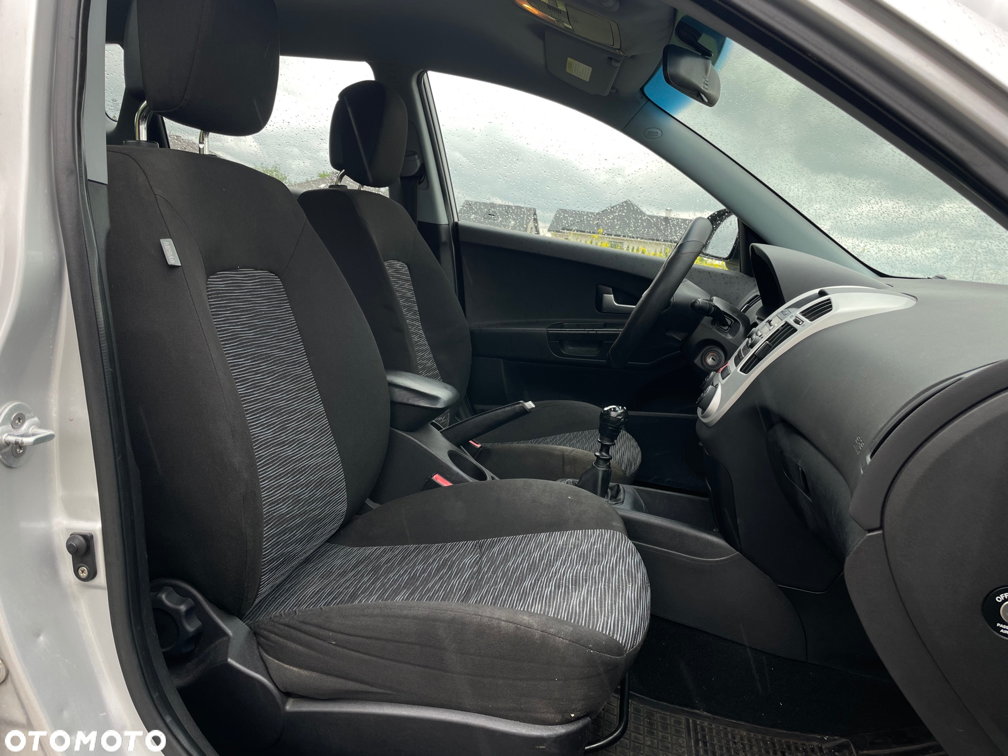 Kia Ceed 1.6 CRDi 115 Spirit - 12