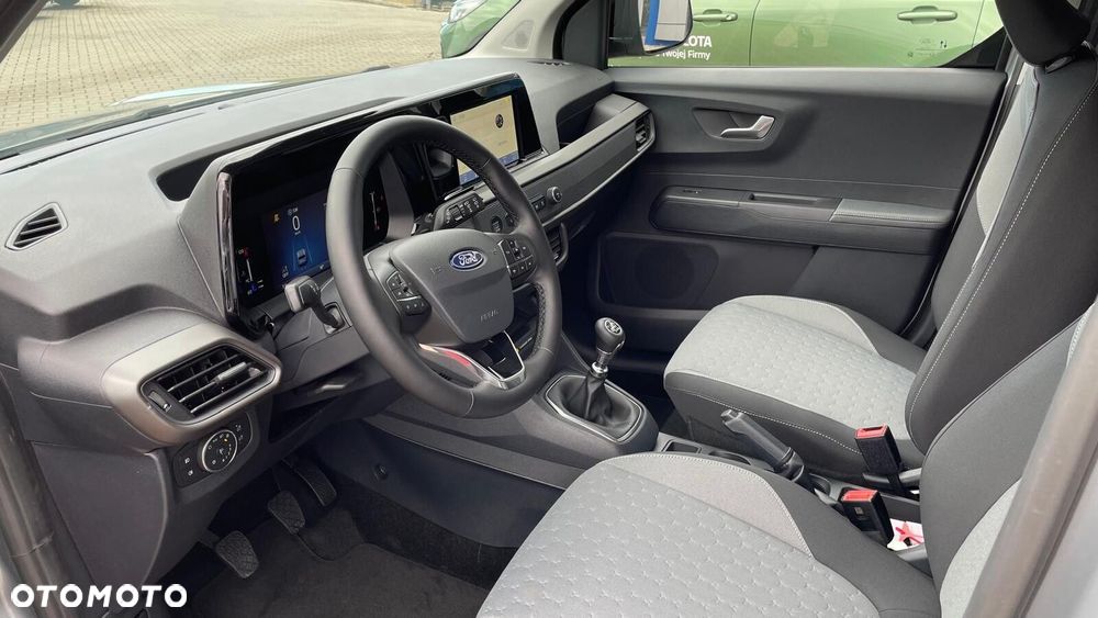 Ford Tourneo Courier 1.0 EcoBoost Titanium - 11