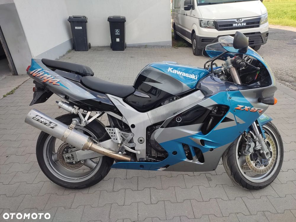 Kawasaki Ninja - 4