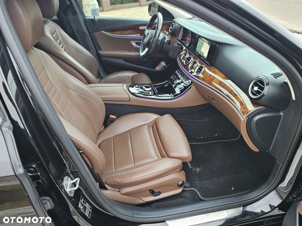 Mercedes-Benz Klasa E 220 d 9G-TRONIC Exclusive - 7