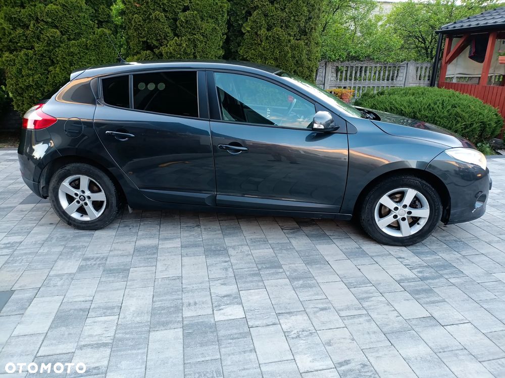 Renault Megane 1.5 dCi Confort Authentique - 3