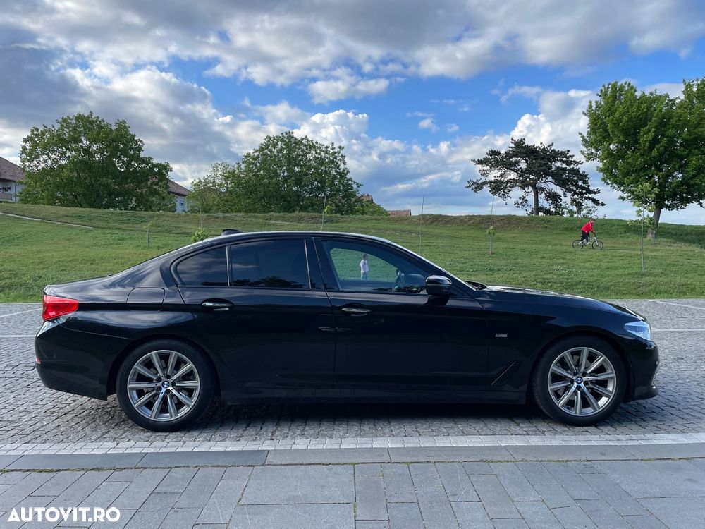 BMW Seria 5 520d AT - 10