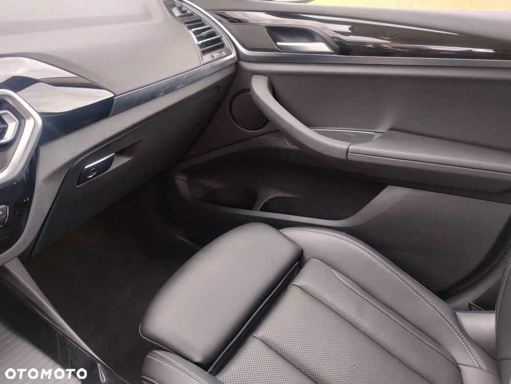 BMW X3 xDrive20d MHEV Luxury Line sport - 30