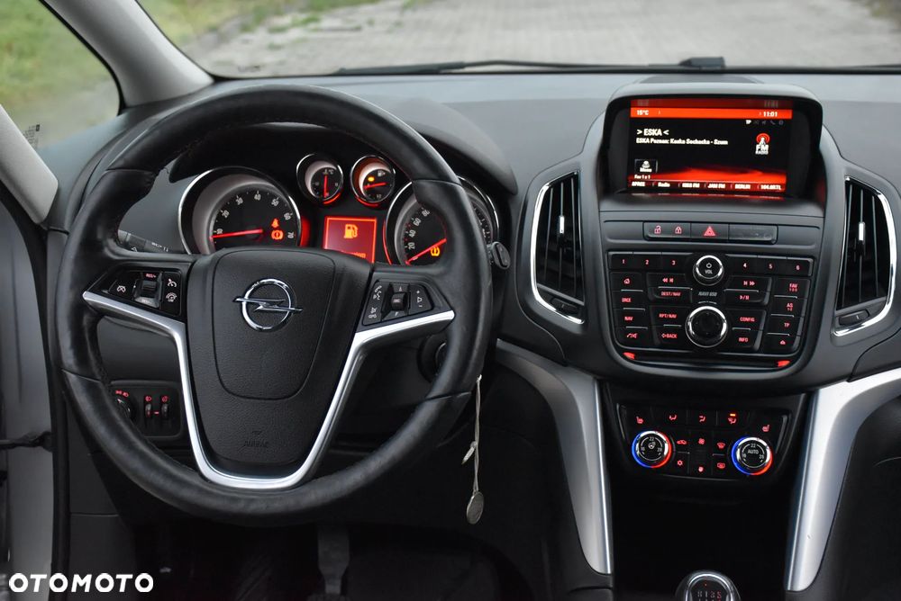 Opel Zafira Tourer 1.4 Turbo Innovation - 21