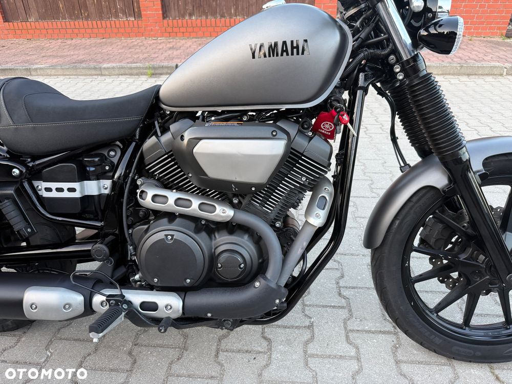 Yamaha XVS - 8