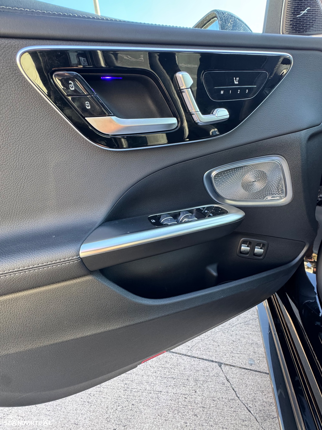 Mercedes-Benz C 300 e AMG Line - 19