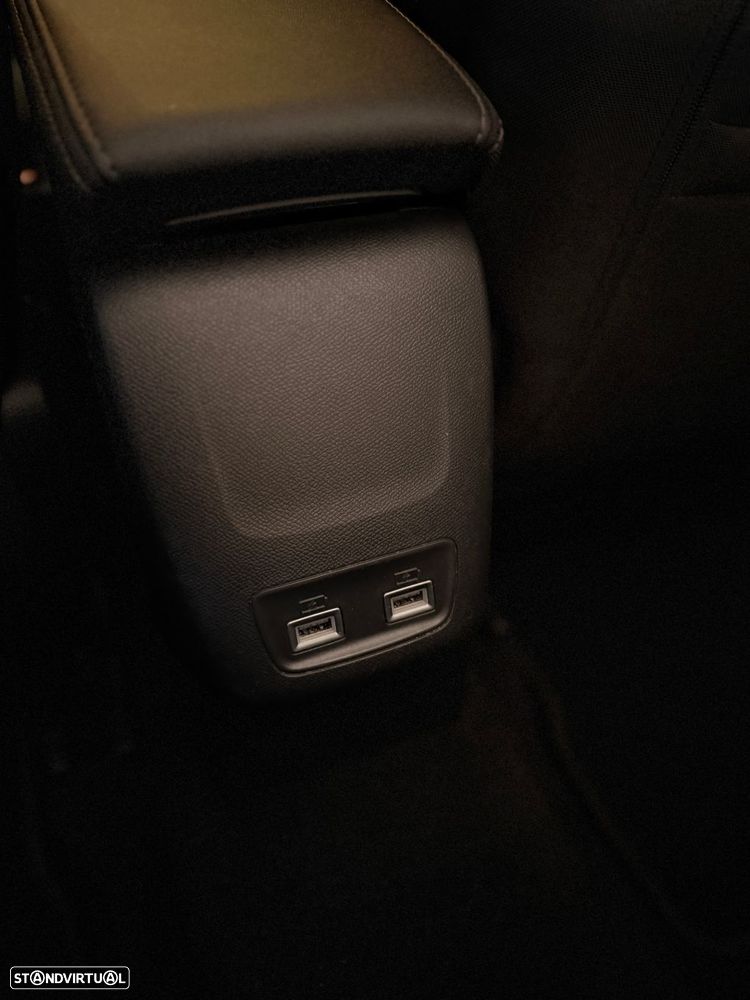 Peugeot 208 1.2 PureTech Allure - 45