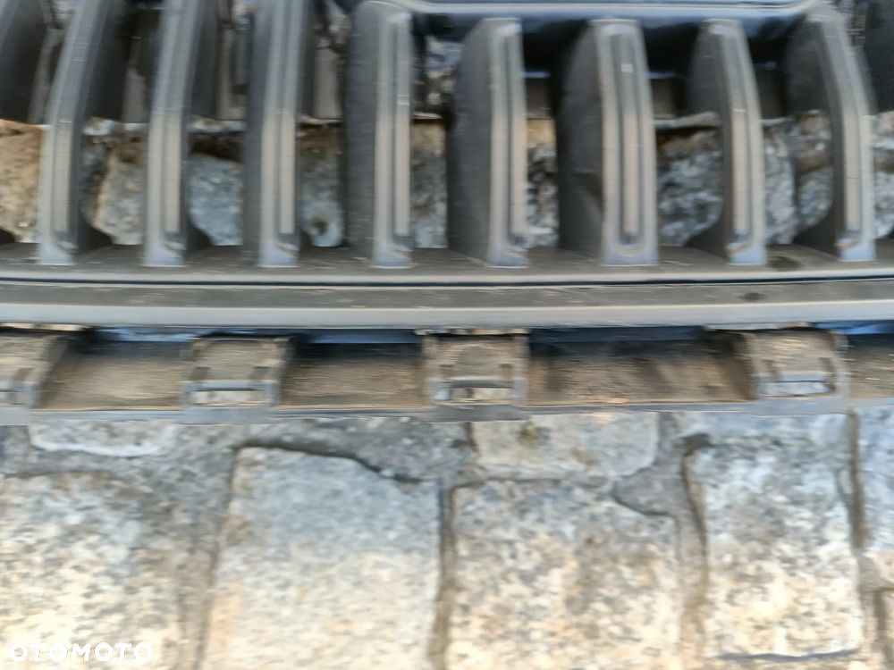 Grill Skoda Fabia 3 III Atrapa Chłodnicy Kratka  6V0853653A - 17