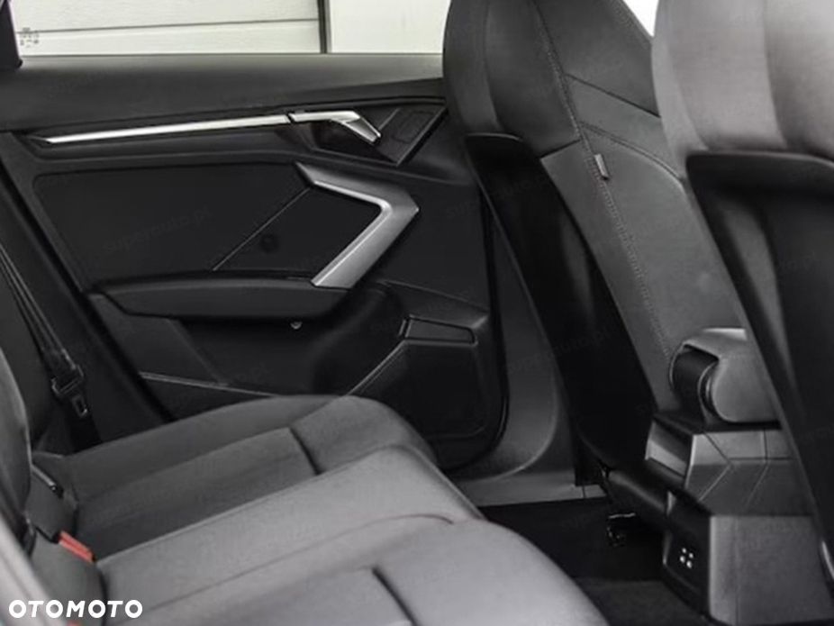 Audi A3 Limousine 35 TFSI mHEV Advanced S tronic - 17