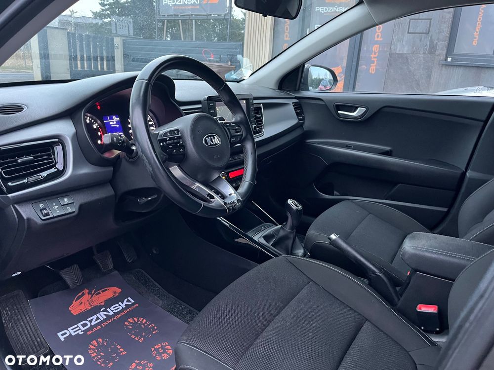 Kia Rio - 7
