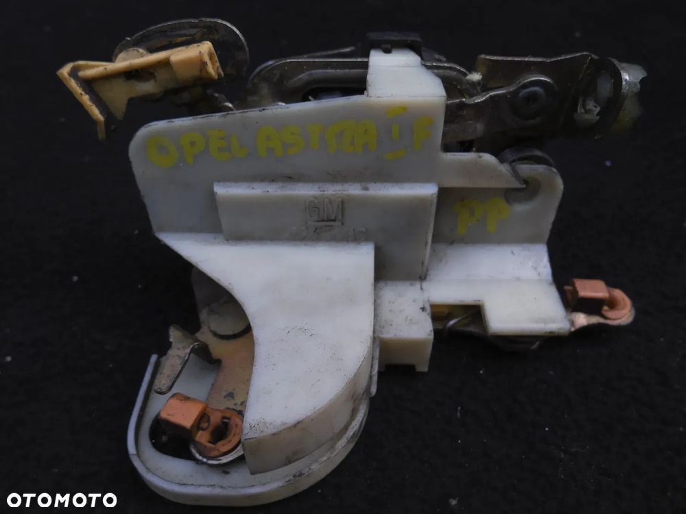 OPEL ASTRA F I ZAMEK DRZWI PRAWY PRZÓD PRAWYCH PRZEDNICH - 1