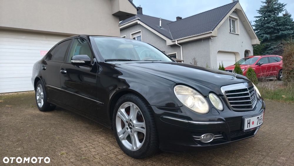 Mercedes-Benz Klasa E 320 CDI Avantgarde Sport Edition - 27