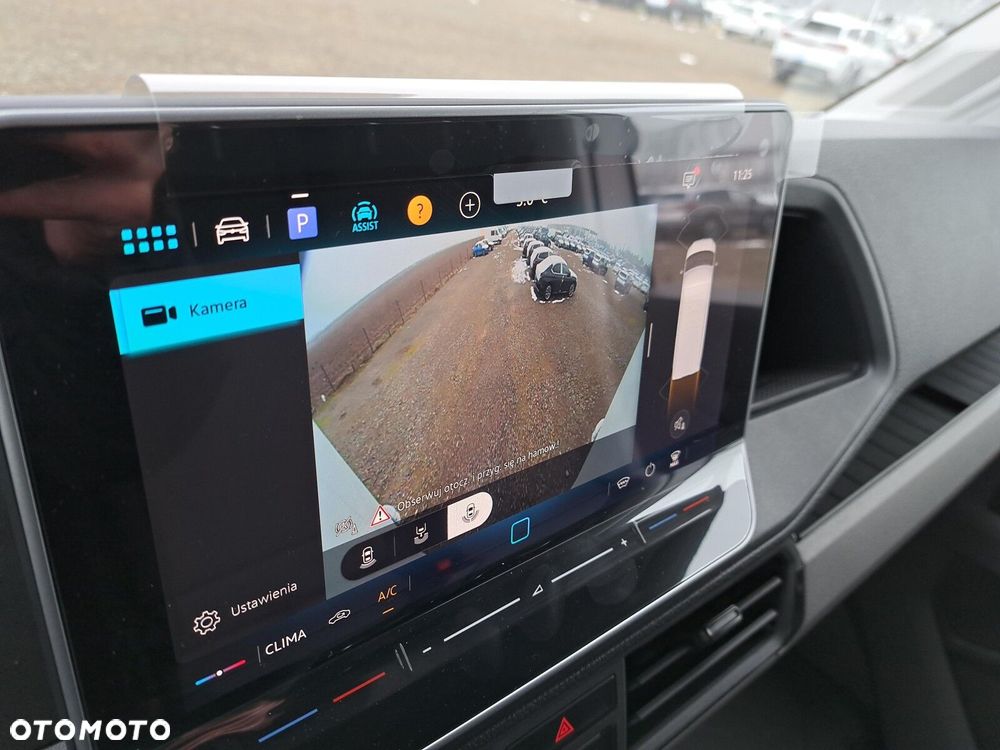 Volkswagen Crafter 35 Furgon z wysokim dachem silnik: 2,0 l EU6 SCR 177 KM, przedni 8-bieg.automatyczna, r.o : 4490 mm - 17