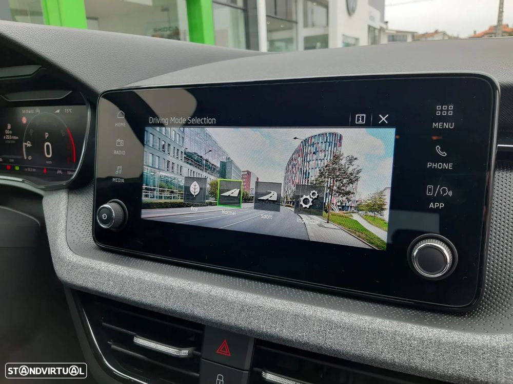 Skoda Scala 1.0 TSI Selection DSG - 14