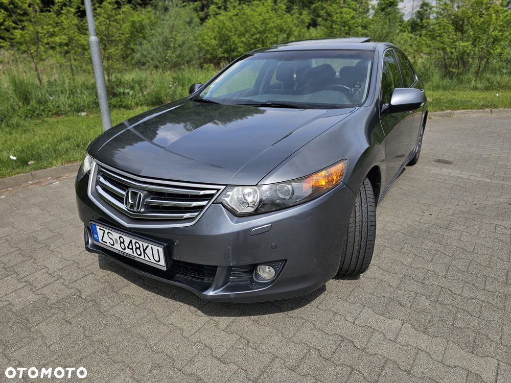 Honda Accord 2.0 Executive - 1