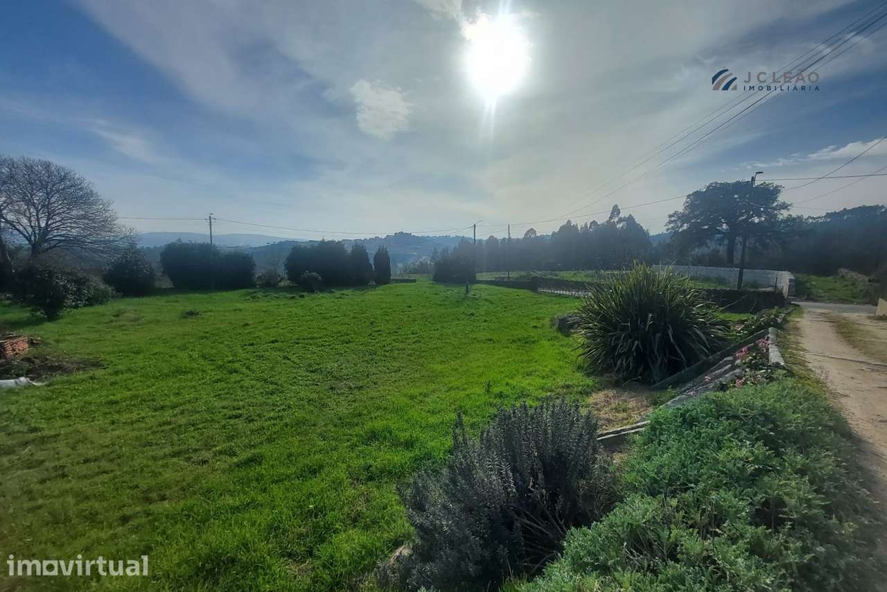 Terreno c/ 2458m2 de construção em Louredo, Paredes - Grande imagem: 2/19