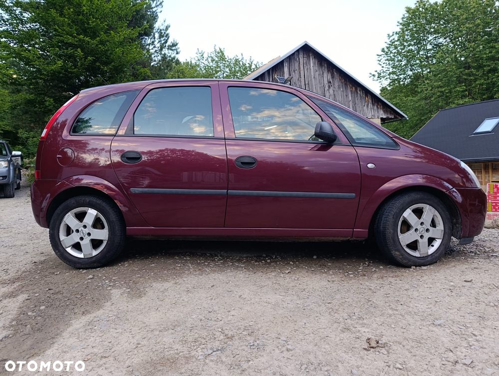 Opel Meriva 1.6 Cosmo - 9