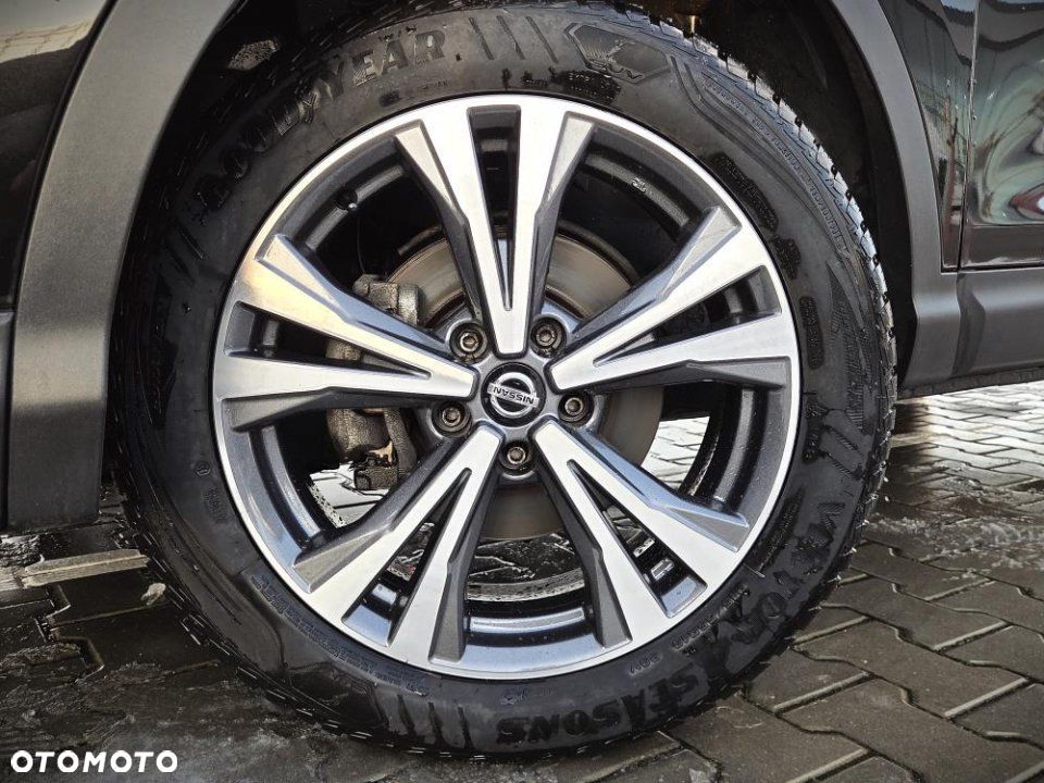 Nissan Qashqai - 10
