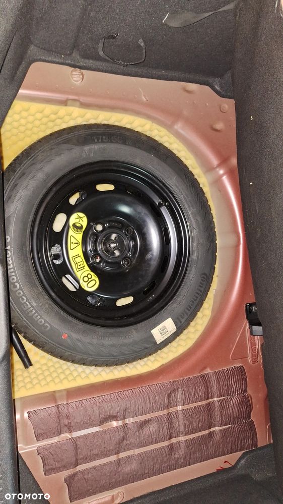 Ford Fiesta 1.0 EcoBoost SYNC Edition ASS - 34