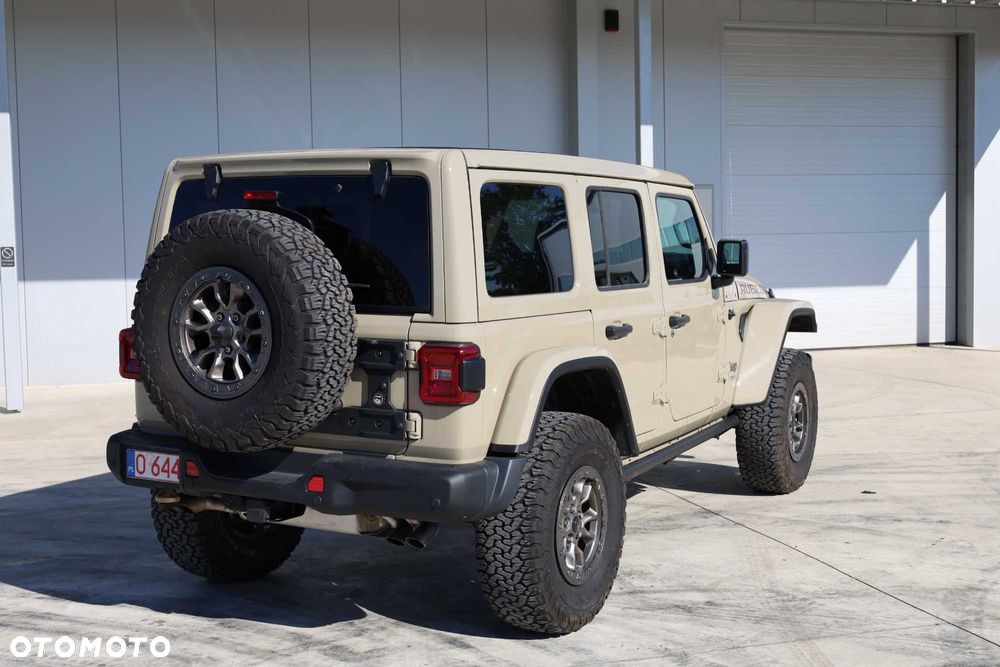 Jeep Wrangler - 4