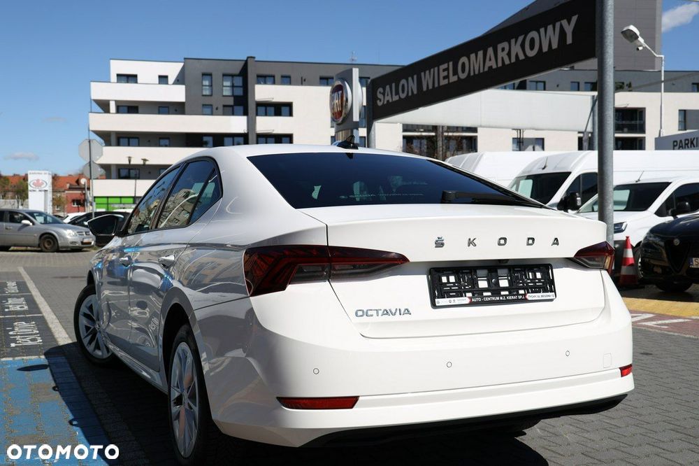 Skoda Octavia - 8