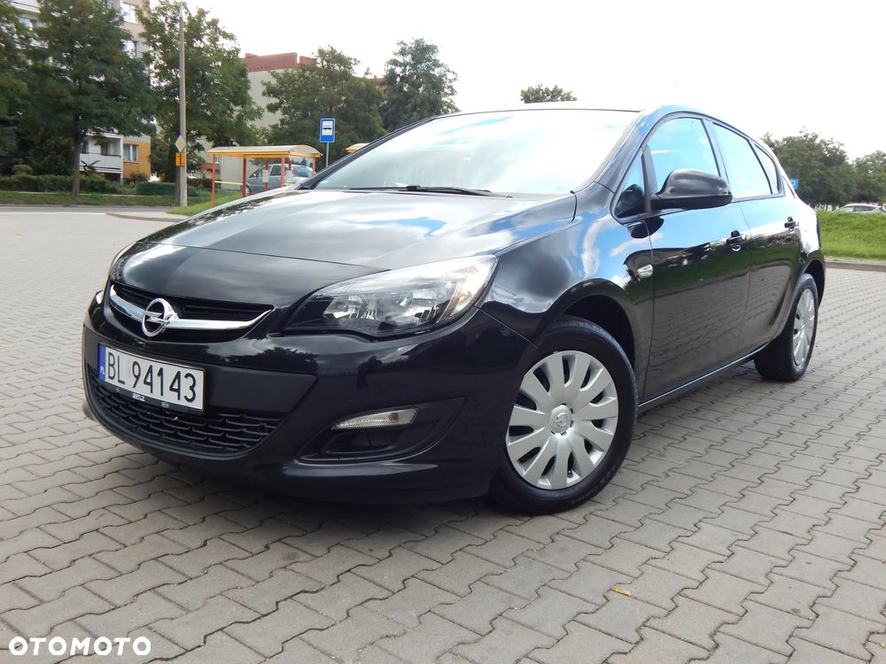 Opel Astra 1.6 150 Jahre - 2