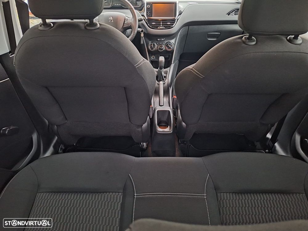 Peugeot 208 1.4 HDi Active - 20