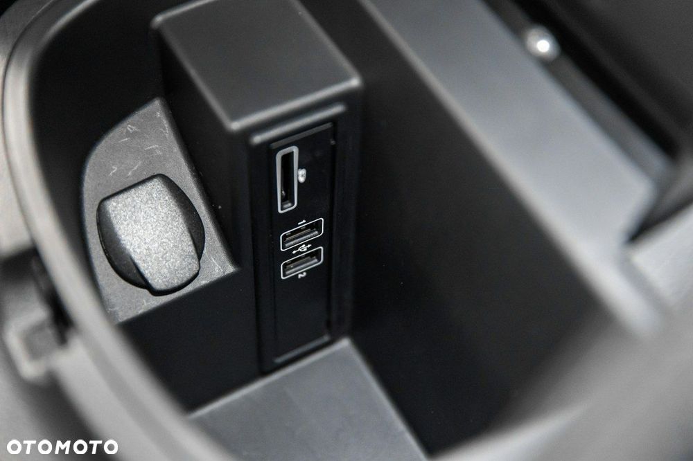 Mercedes-Benz Klasa X 350 d 4-Matic Power - 32