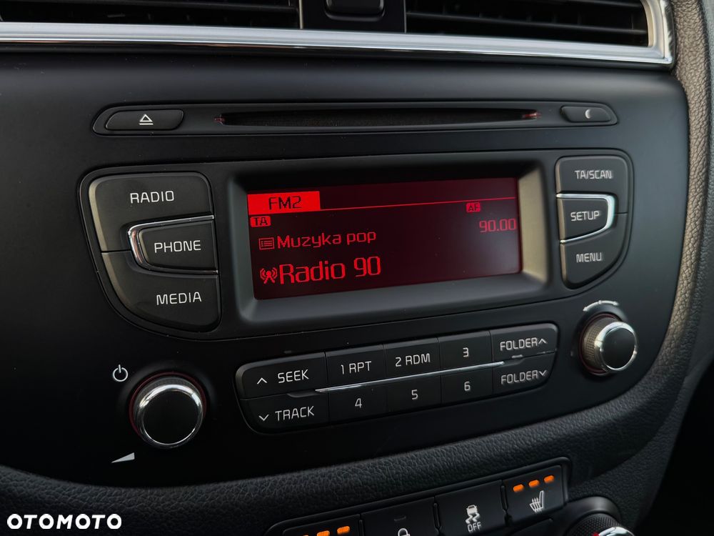 Kia Ceed 1.6 GDI Edition 7 - 21