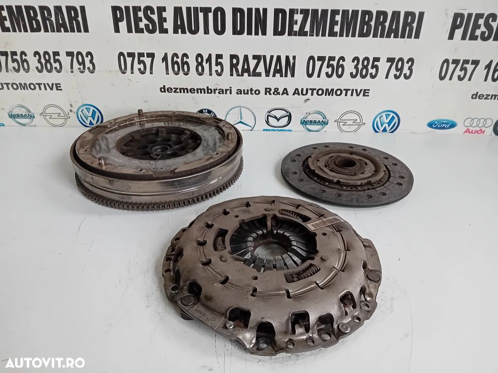 Kit Ambreiaj Volanta Masa Dubla Bmw F30 F31 F32 F33 F34 F36 F20 F21 F10 X3 X4 Cod 8605090 - 1