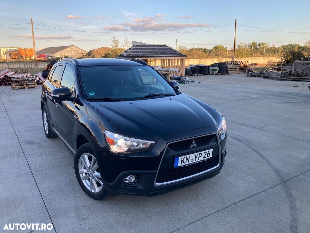 Mitsubishi ASX 1.8 DI-D 4WD Instyle - 32