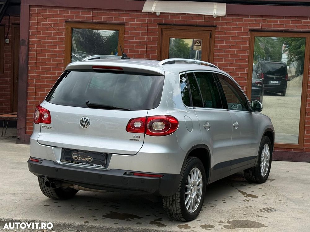 Volkswagen Tiguan - 36