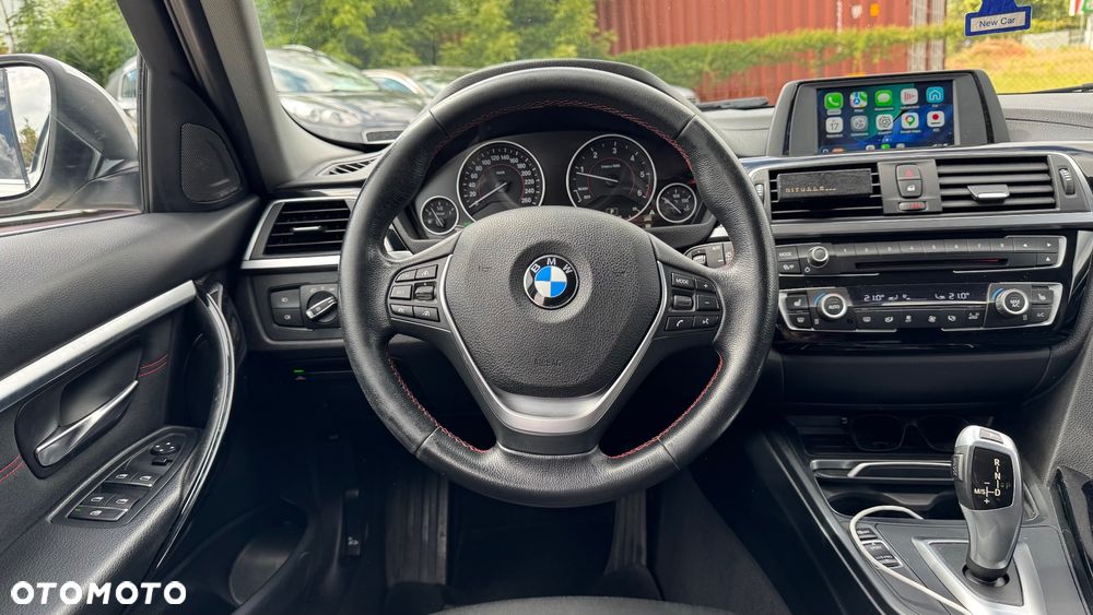 BMW Seria 3 320d Sport Line - 35