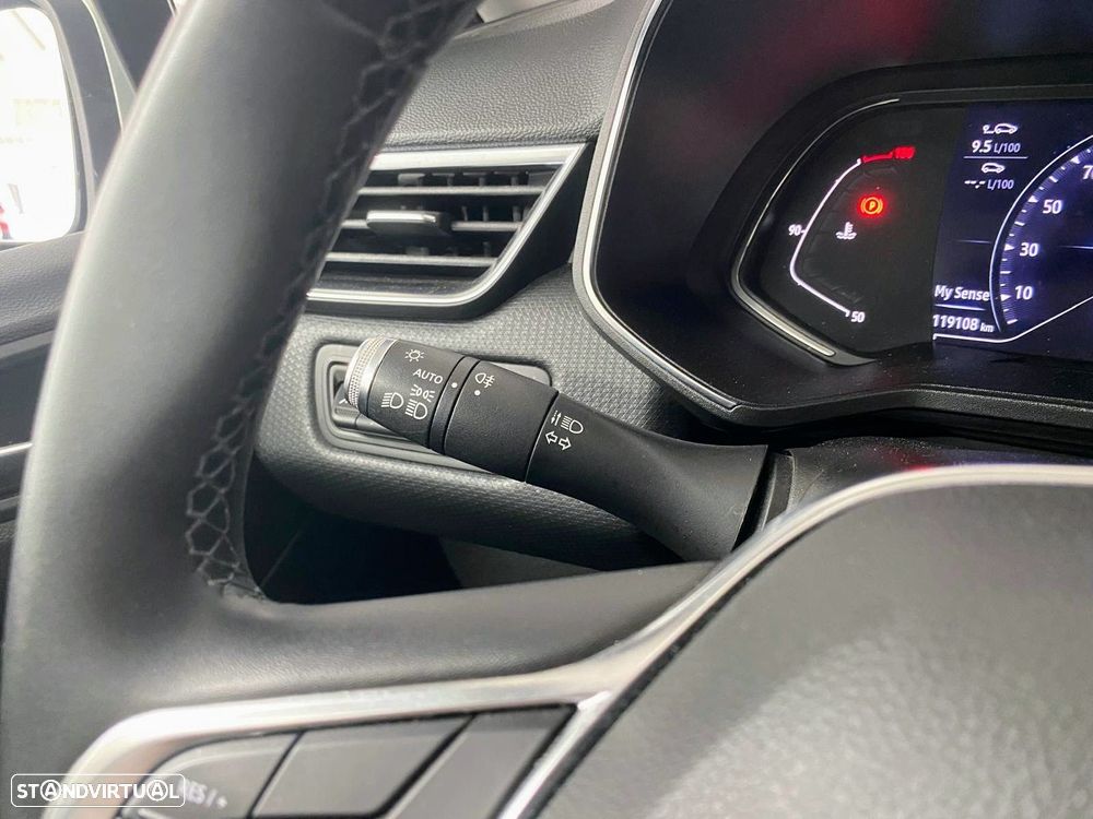 Renault Clio 1.0 TCe Exclusive - 10