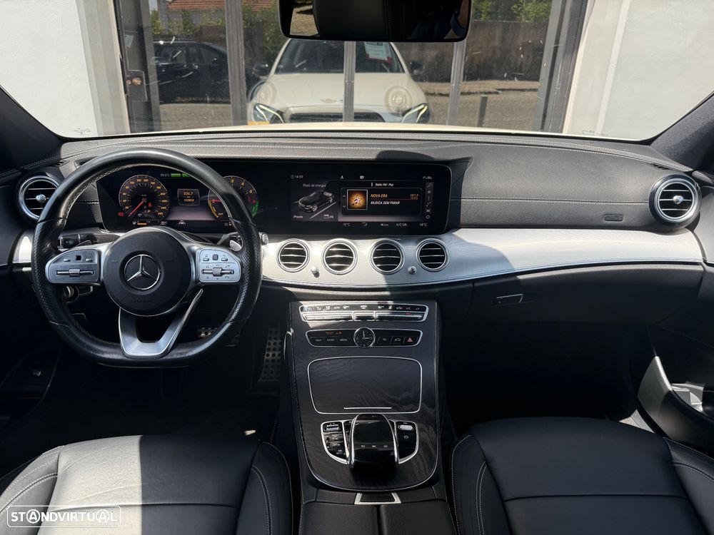 Mercedes-Benz E 300 de AMG Line - 17