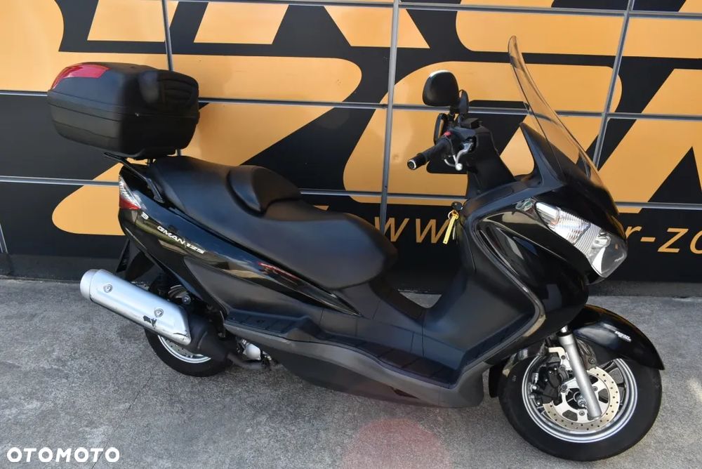 Suzuki Burgman - 3