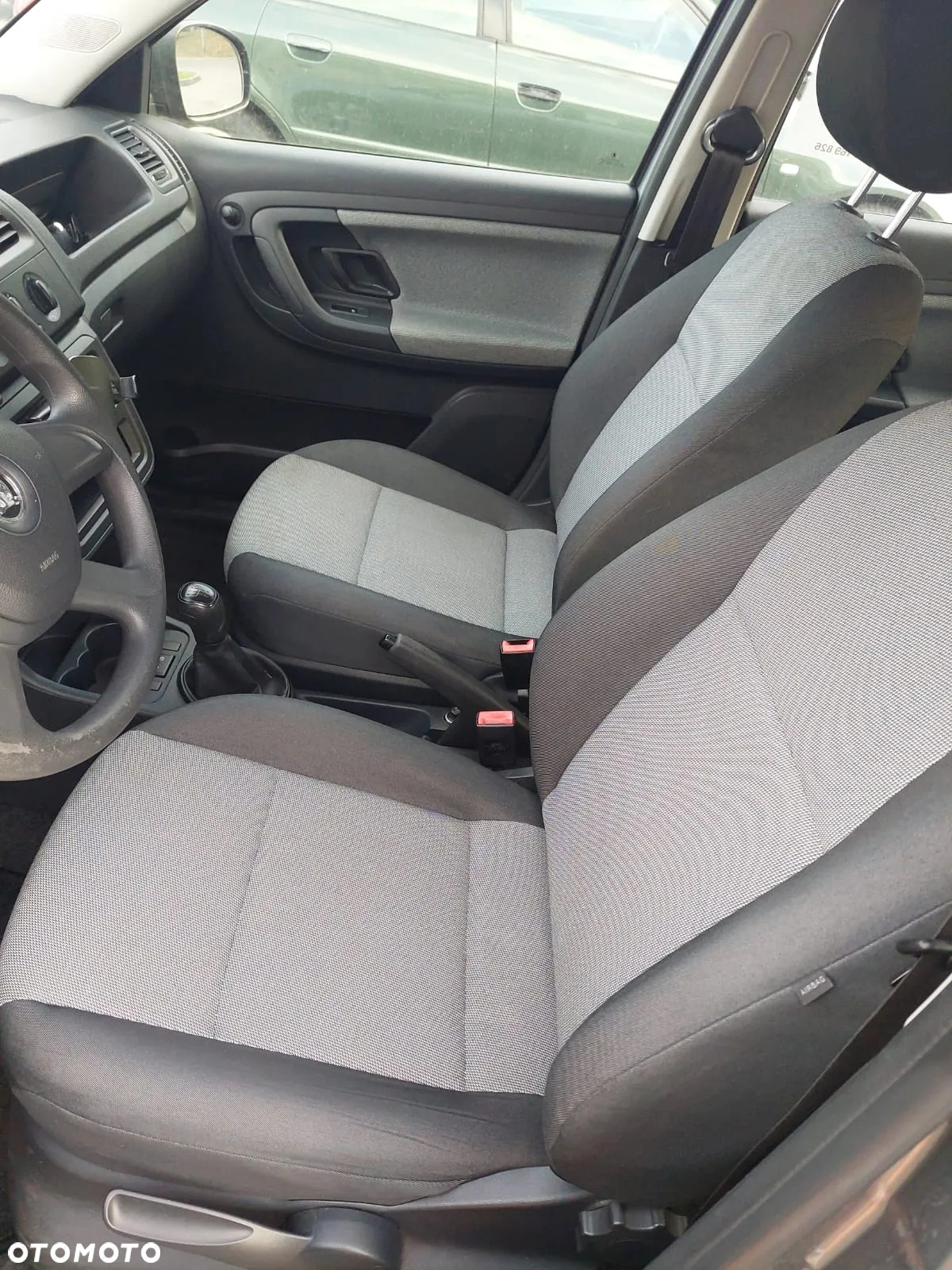 Skoda Fabia 1.2 HTP Combi - 11