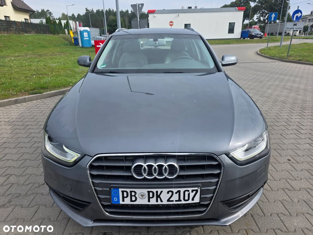 Audi A4 Avant 2.0 TDI DPF Attraction - 8