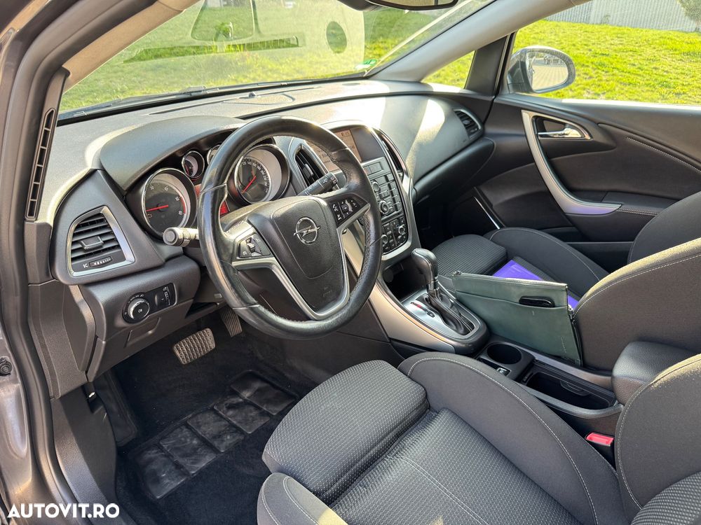 Opel Astra 2.0 CDTI DPF Automatik Exklusiv - 6