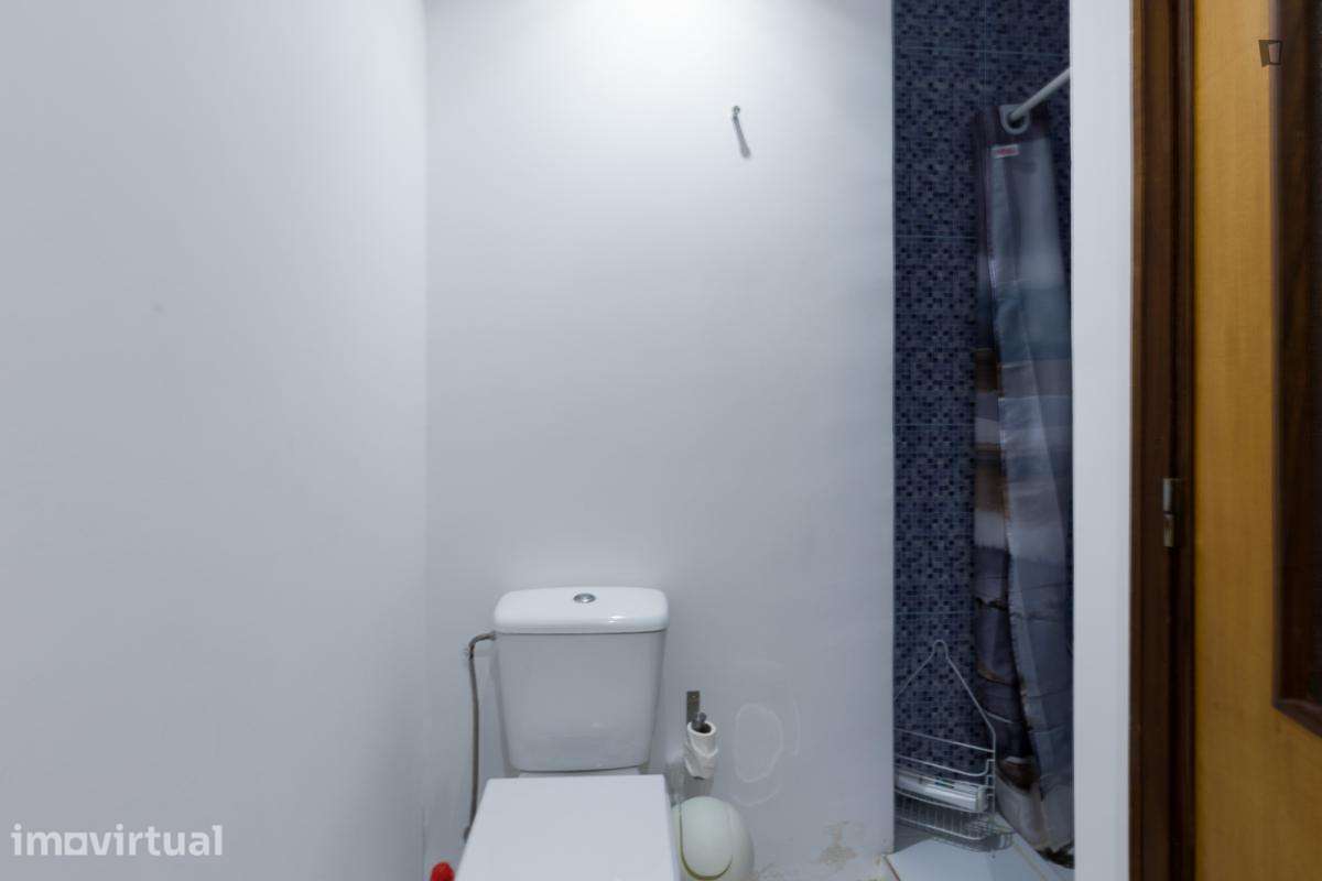 Quarto - localizado em Paranhos Porto - Grande imagem: 4/13