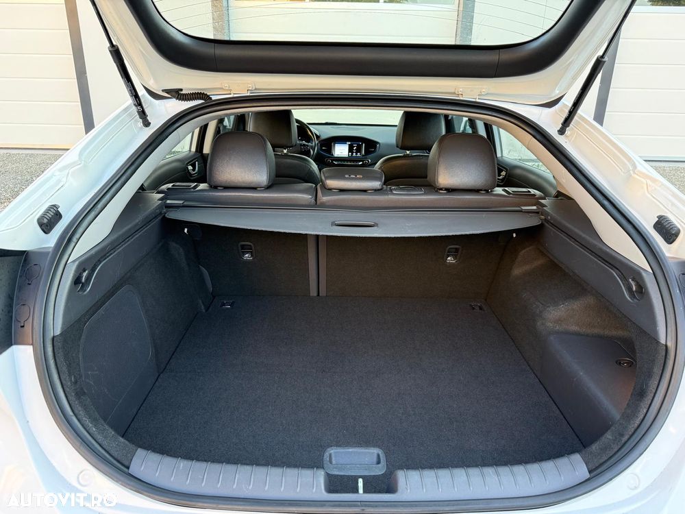 Hyundai IONIQ 1.6 141CP Exclusive - 17