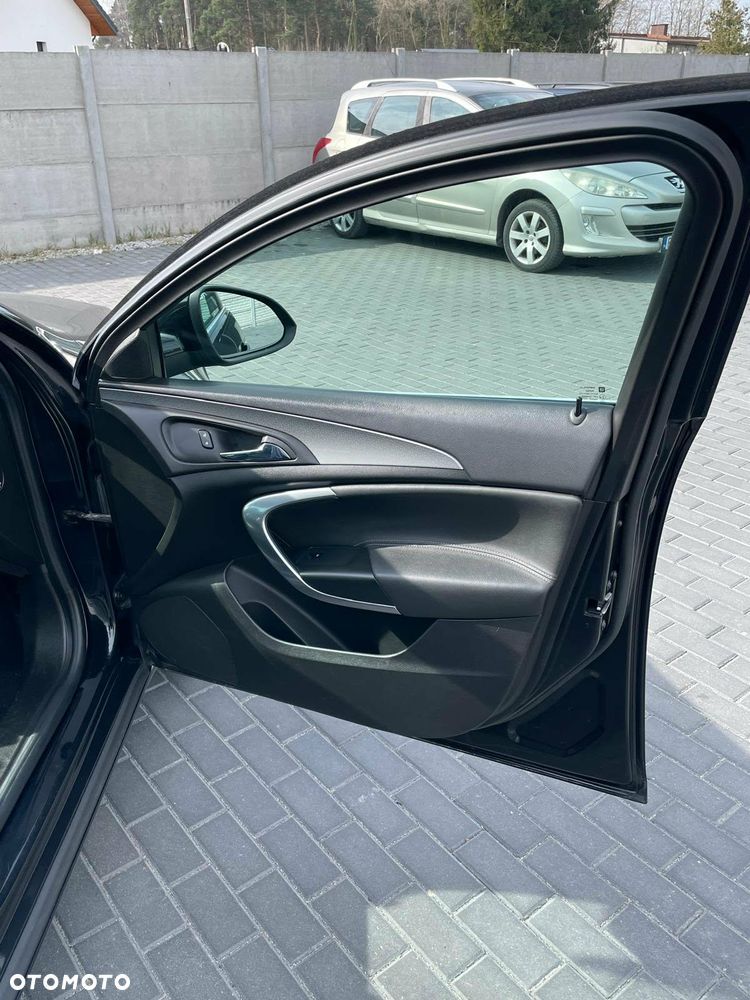 Opel Insignia 2.0 CDTI Cosmo ecoFLEX S&S - 21