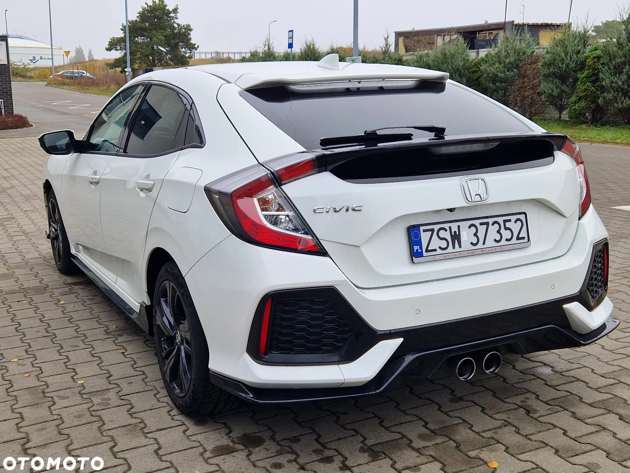 Honda Civic 1.5 i-VTEC Turbo Sport Plus - 10